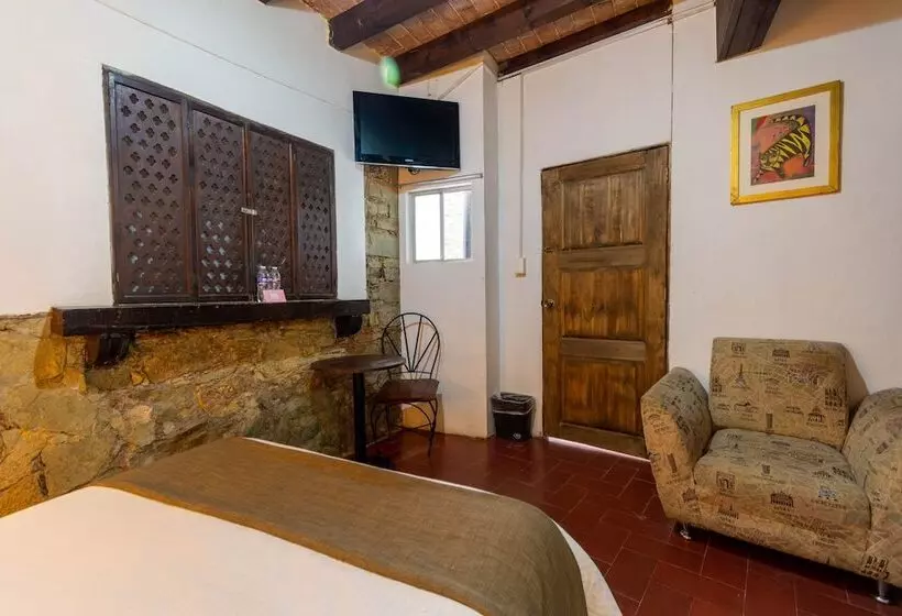 هتل Casa Sangre De Cristo