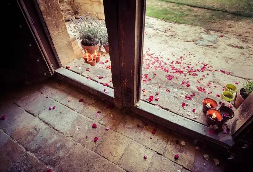 فندق Consolacion