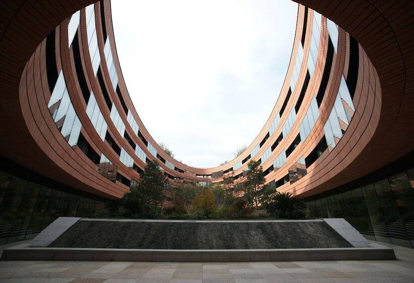 Otel Hualuxe Shanghai Twelve At Hengshan, An Ihg