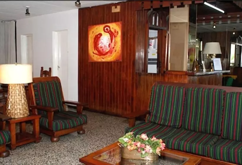 Laerte Hotel Mendoza