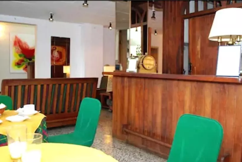 Laerte Hotel Mendoza