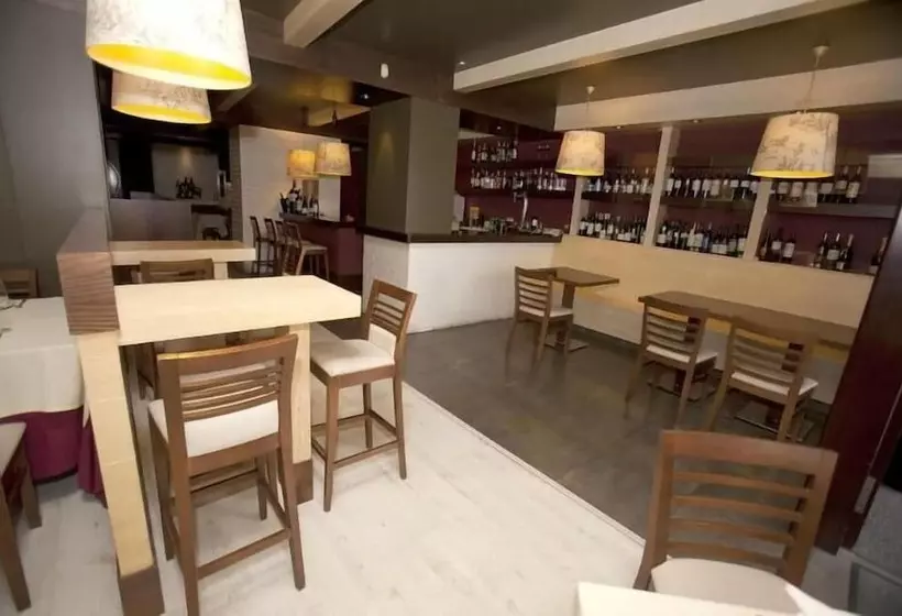 Отель Natura Petit