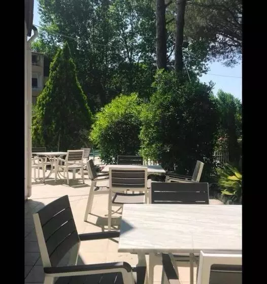 호텔 Pishat E Buta