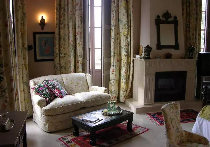 田舎風ホテル Casa De Los Bates