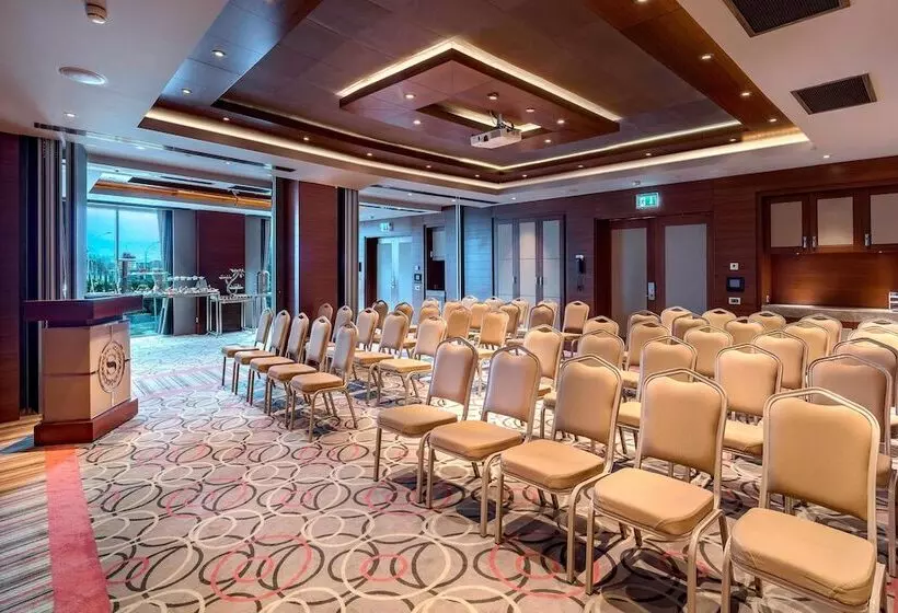 هتل Sheraton Bursa