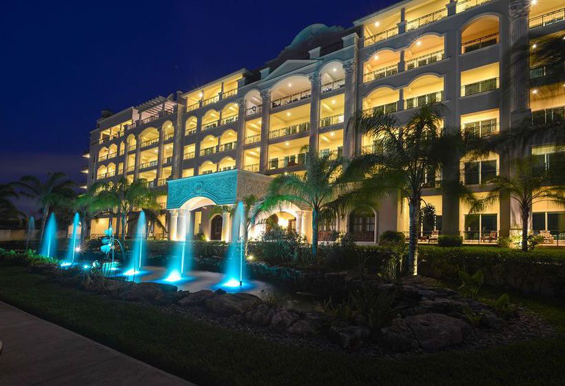 فندق The Landmark Resort Of Cozumel