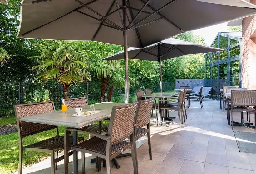 The Originals Boutique Hotel Saint James, Montaigu Vendée, Nantes Sud