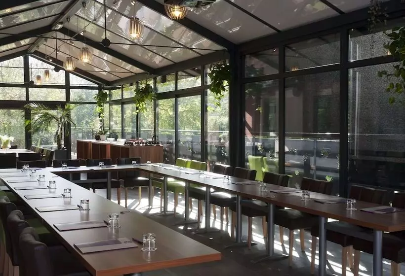 The Originals Boutique Hotel Saint James, Montaigu Vendée, Nantes Sud