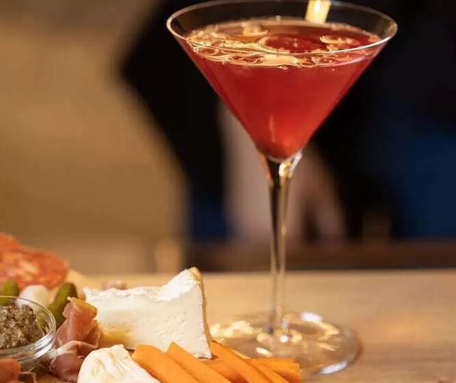 The Originals Boutique Hotel Saint James, Montaigu Vendée, Nantes Sud