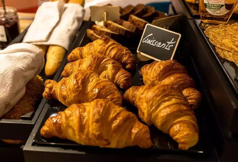 The Originals Boutique Hotel Saint James, Montaigu Vendée, Nantes Sud