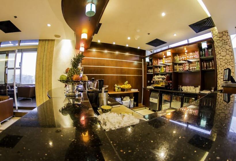 The Royal Riviera Hotel Doha