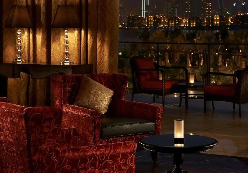هتل Waldorf Astoria Dubai Palm Jumeirah