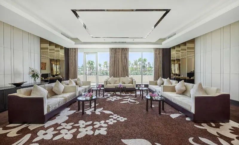 هتل Waldorf Astoria Dubai Palm Jumeirah