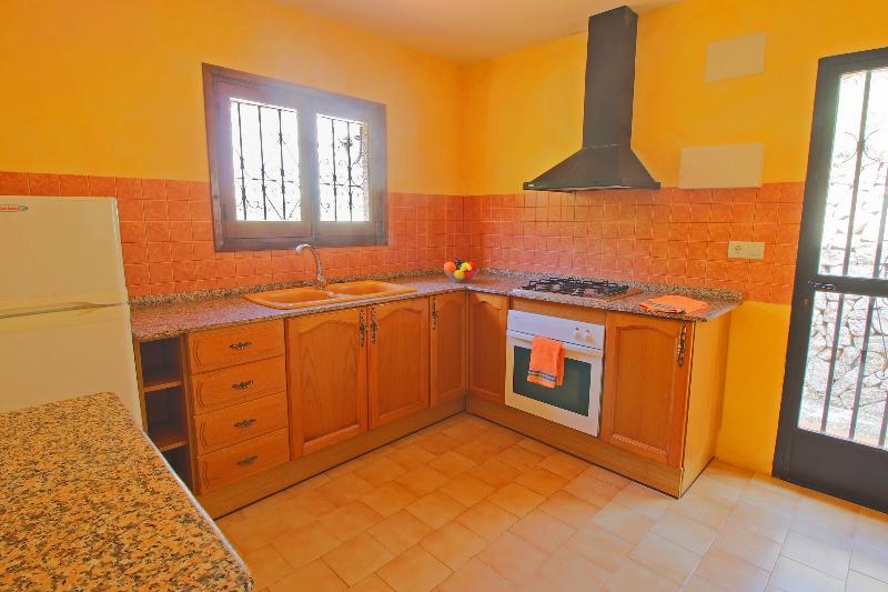 Detached Villa With Private Swimming Pool In Calpe For Families And Groups