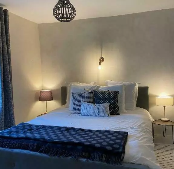 Aamiaismajoitus (B&B) Le Nomade En Provence