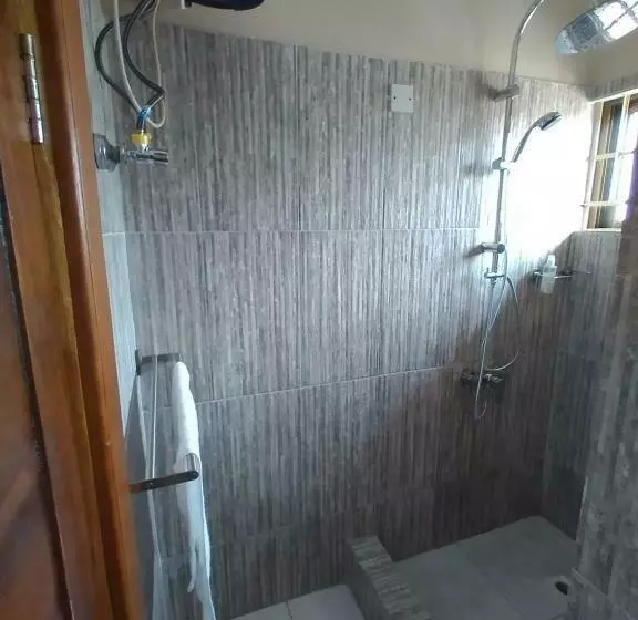 هتل Cole Street Guesthouse
