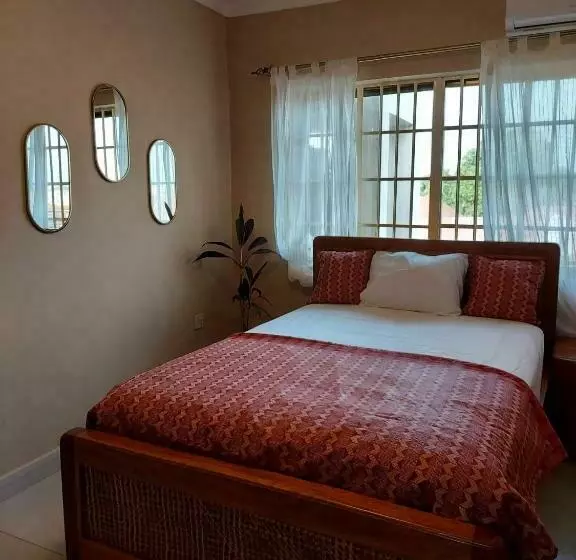 هتل Cole Street Guesthouse