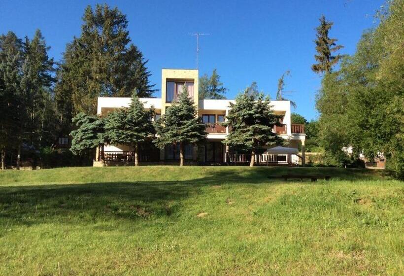 ペンション Pod Hradem Cornštejn