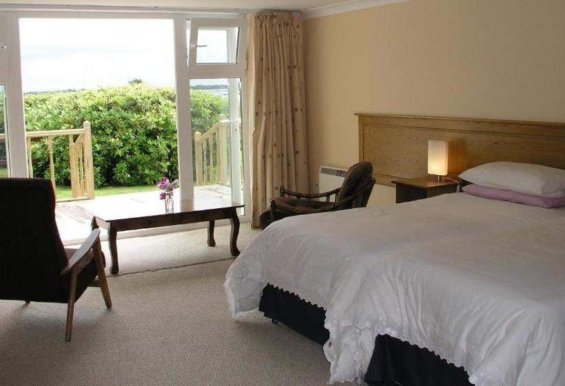 צימר Lakeland Midsummer Lakehouse