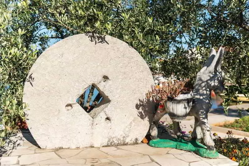 Отель Apartments Bozovic