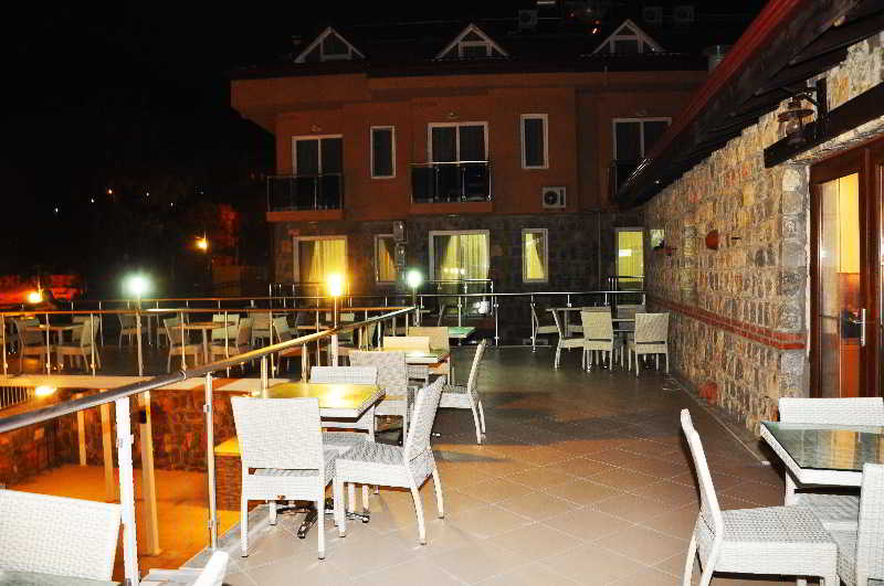 酒店 Flora Palm Resort