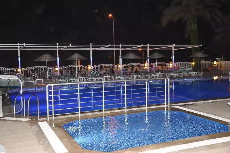 ホテル Flora Palm Resort