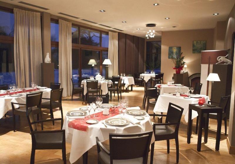 בית מלון כפרי Castel Faugeras