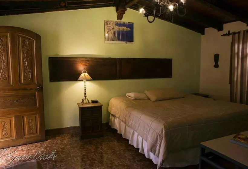 هتل Ciudad Condal