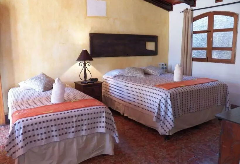 هتل Ciudad Condal