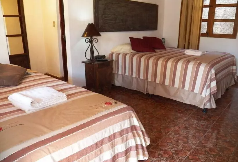 هتل Ciudad Condal