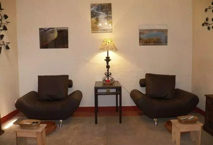 هتل Ciudad Condal