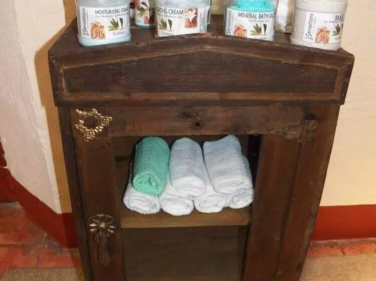 هتل Ciudad Condal