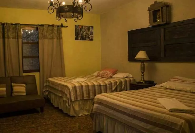 هتل Ciudad Condal