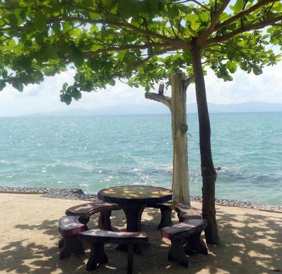 ホテル Dewshore Resort