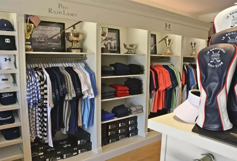 هتل Domaine Et Golf Du Roncemay