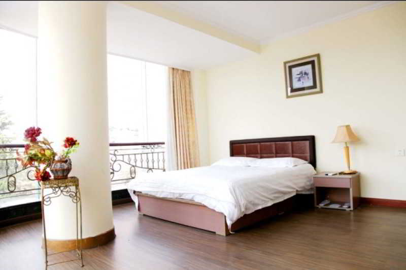 فندق Fortune Business