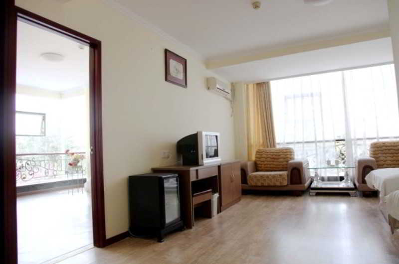 فندق Fortune Business