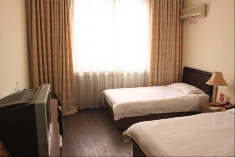 فندق Fortune Business