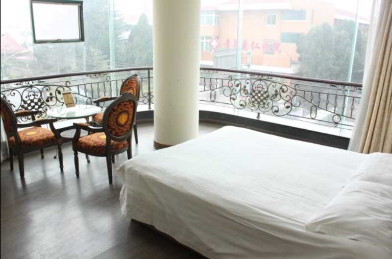 فندق Fortune Business