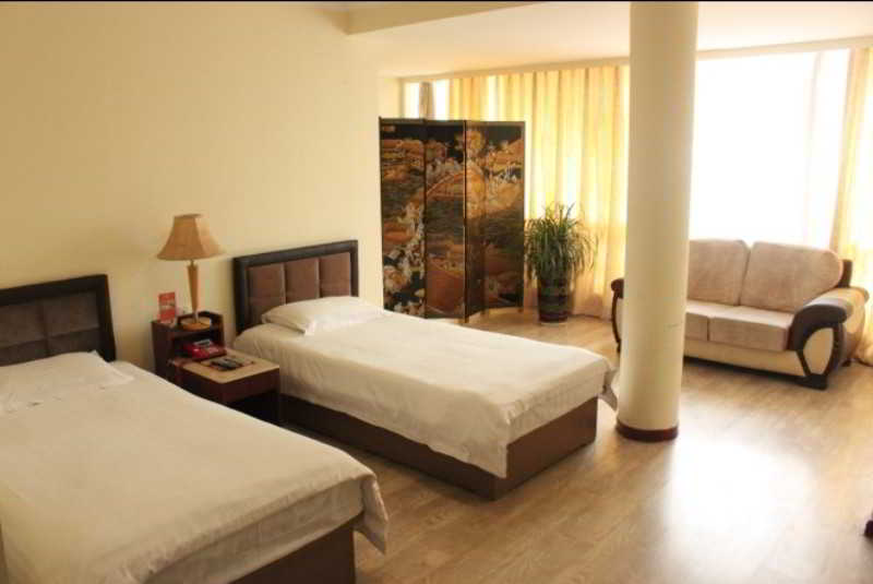 فندق Fortune Business