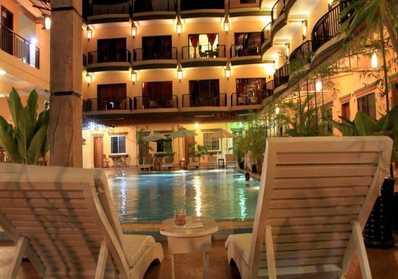 בית מלון כפרי Grand Sihanouk Ville