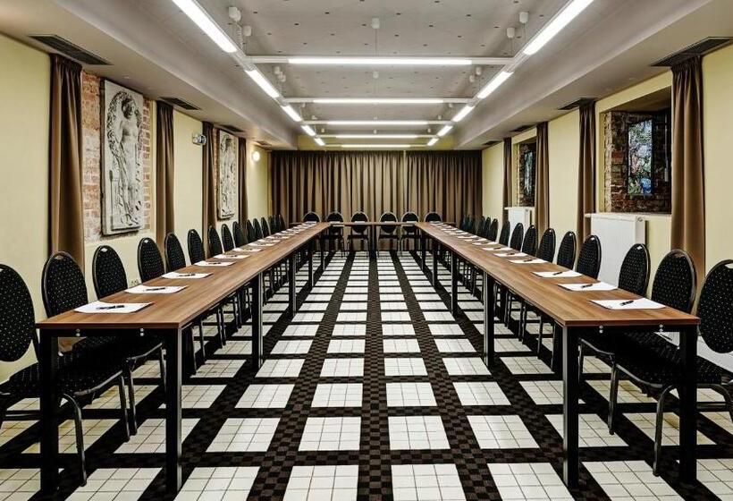 Grandezza Hotel Luxury Palace