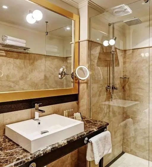 Grandezza Hotel Luxury Palace