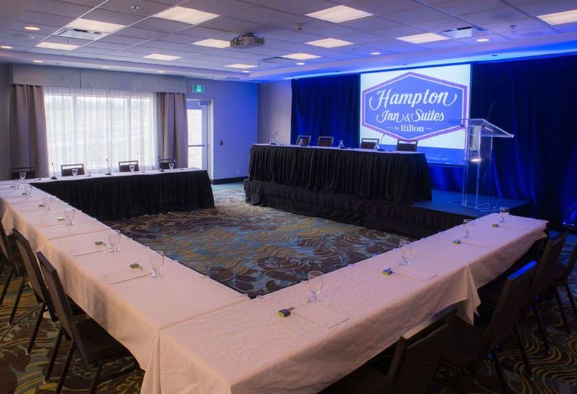 هتل Hampton Inn & Suites By Hilton St. John S Airport