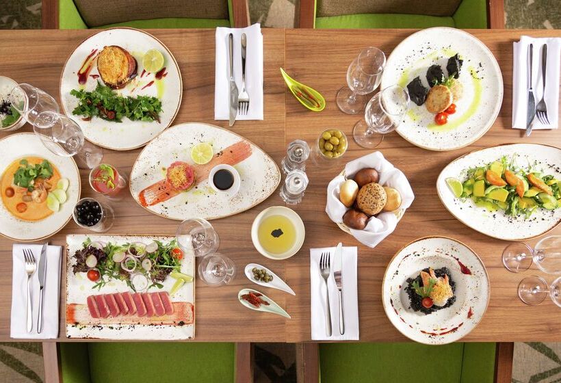 בית מלון כפרי Hilton Garden Inn Moscow New Riga