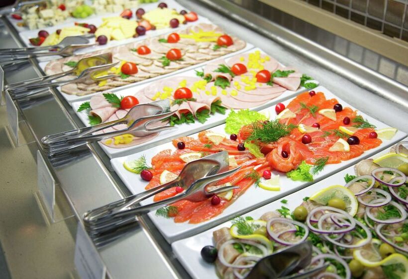 בית מלון כפרי Hilton Garden Inn Moscow New Riga