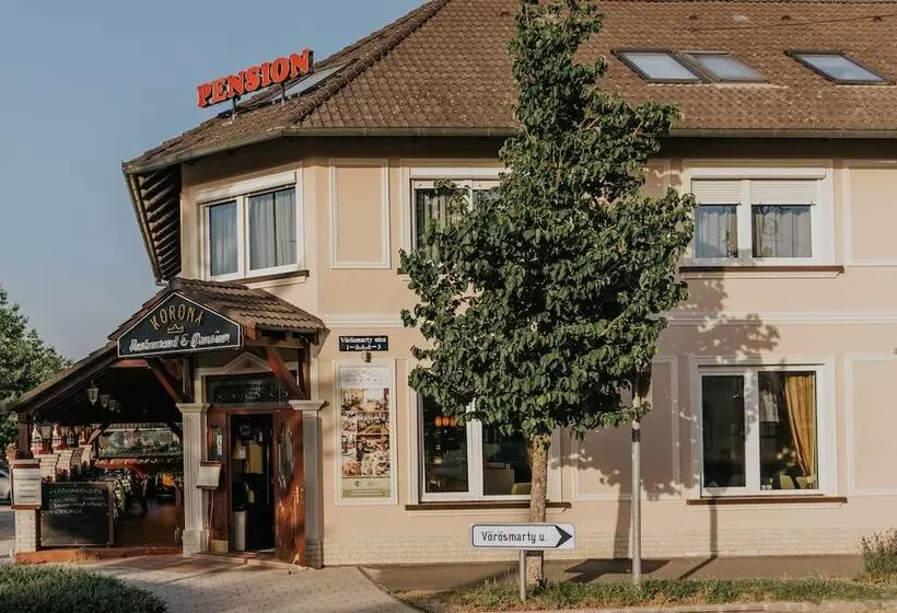 호텔 Korona Pension And Restaurant