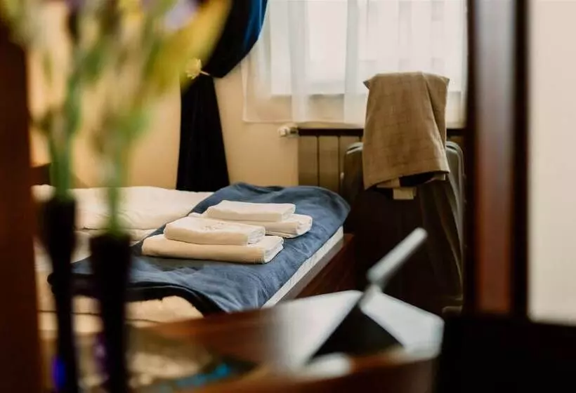 호텔 Korona Pension And Restaurant