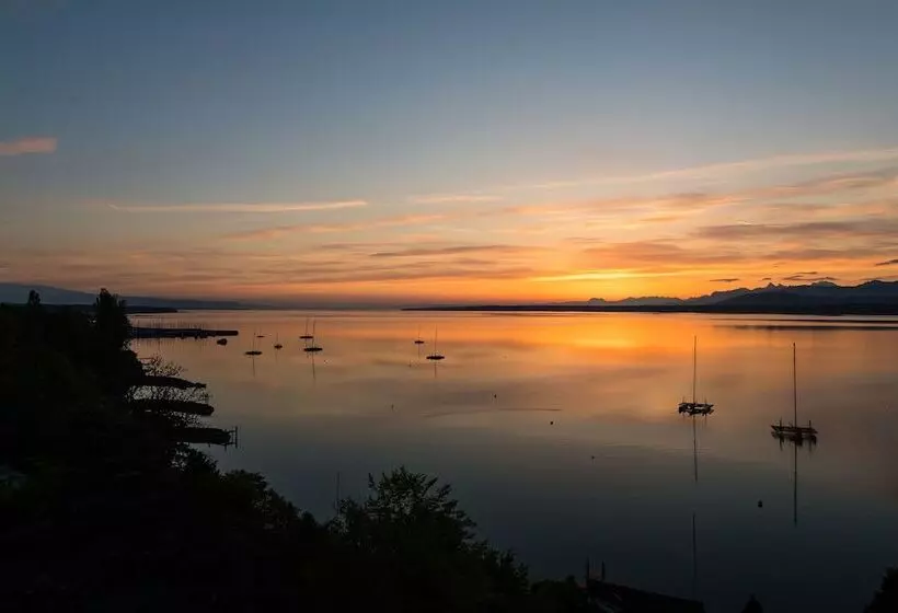 호텔 Lake Geneva