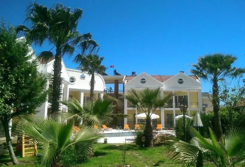 هتل Partmezzo Apart